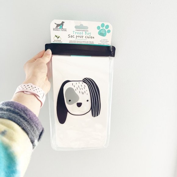 ✨ NWT Reusable Dog Treat Bag | Pounce + Fetch - Picture 1 of 4